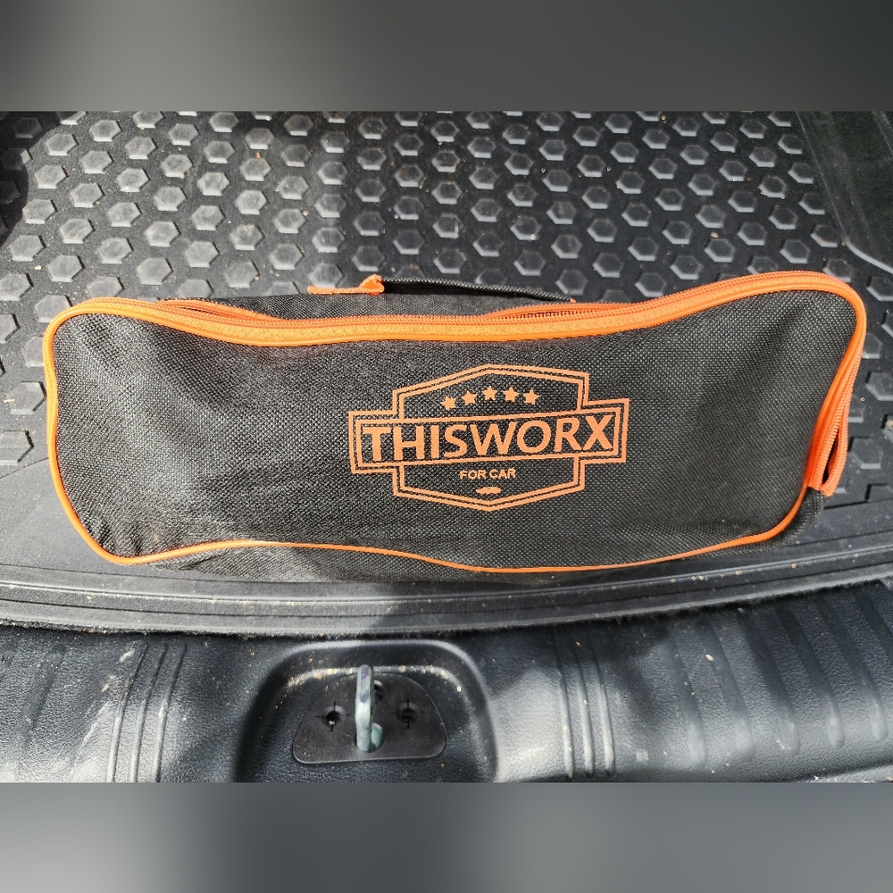 This Works Portable Car Vacuum